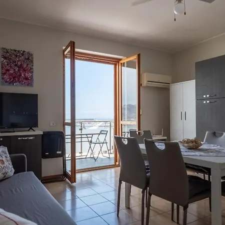 Apartment Apple House